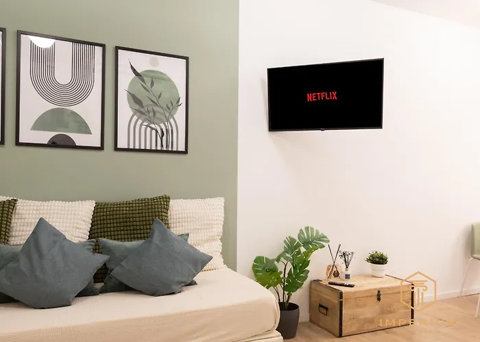 Imperium Luxury - 100mt To Metro A, 5 Min To Center, Pvt Bathroom, A-c Rome
